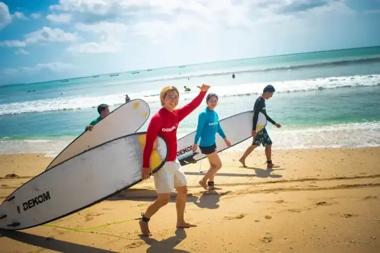A Deep Architectural Guide to the Best Surfing Camp for Beginners