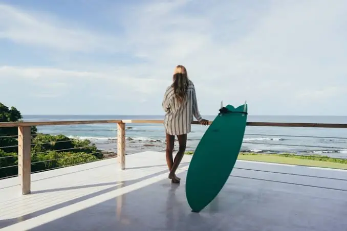 How to Plan Surf Trips During Off Season: Low-Season Travel Strategy