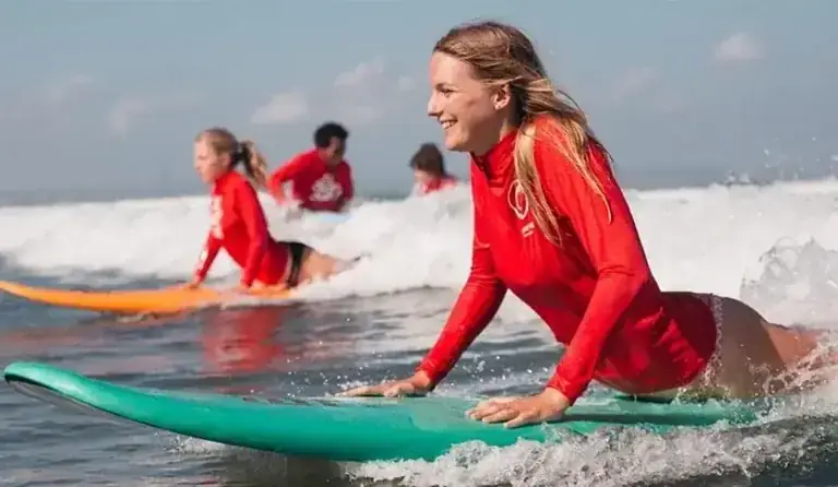Top Surfing Camp Packages Evaluated: Global Standards & Choice Matrix